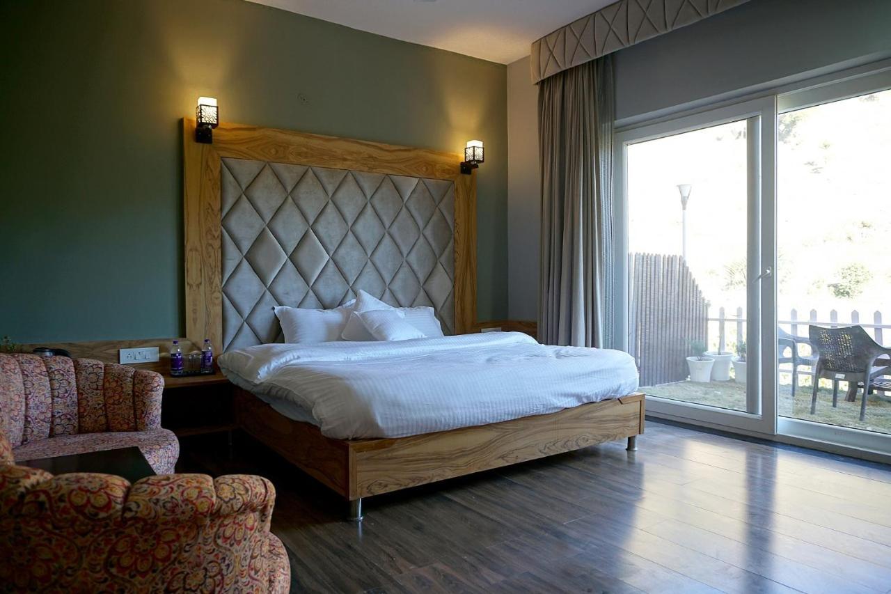 Sl Manor Hill Resort Mussoorie Eksteriør bilde